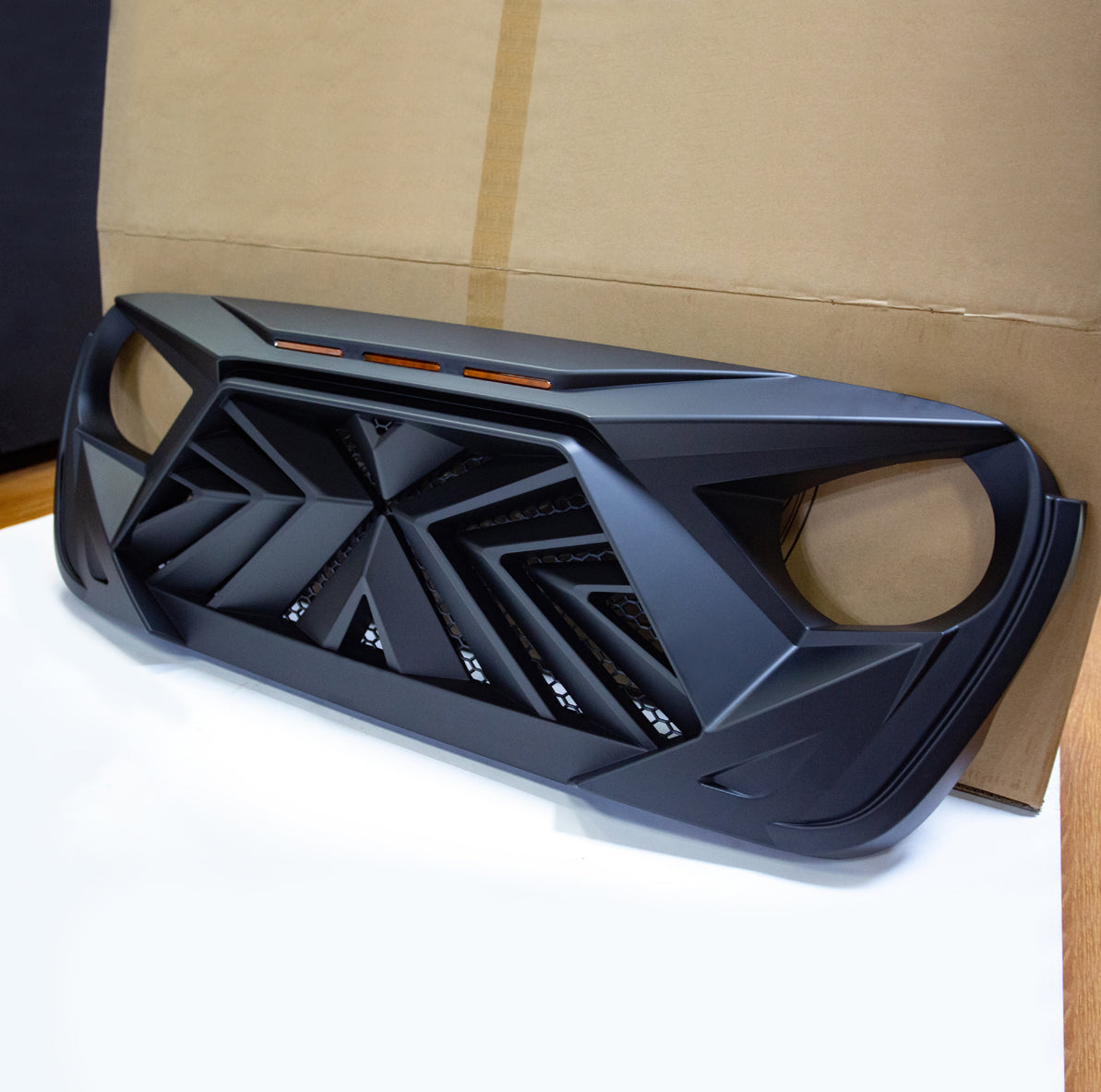 BRAVE FIGHTER：SUITABLE FOR WRANGLER POLICE STYLE CAR GRILLE